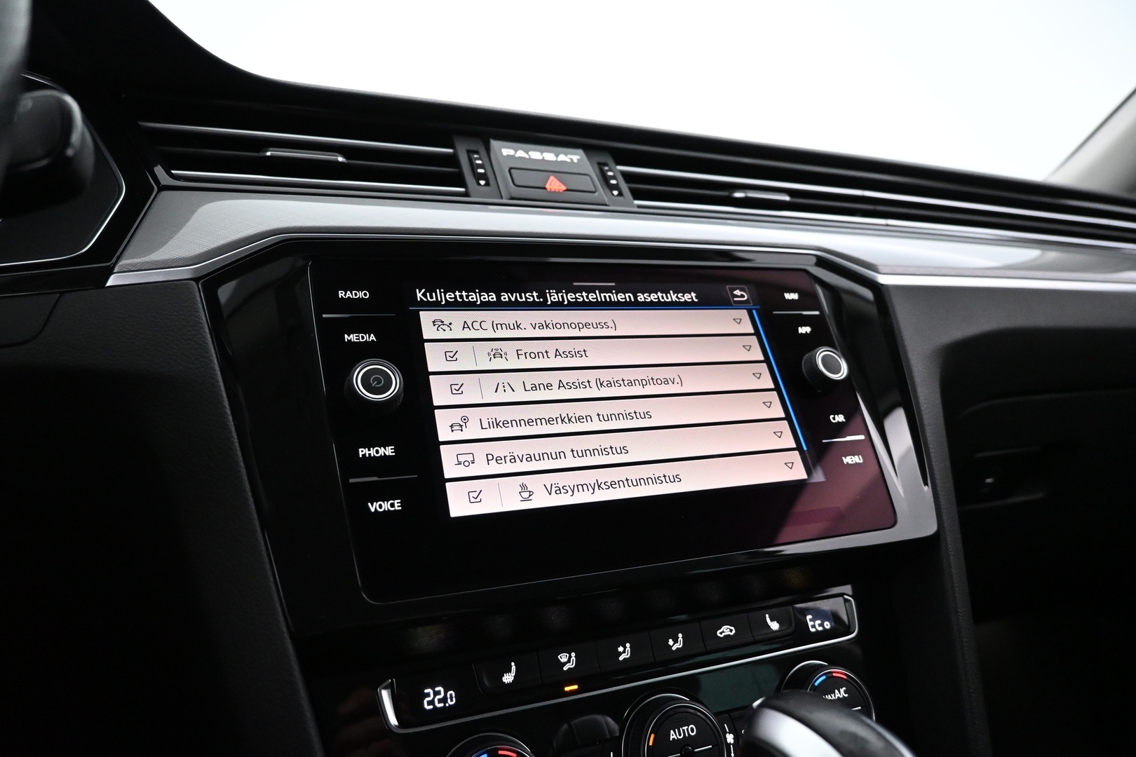 VOLKSWAGEN Passat 2020