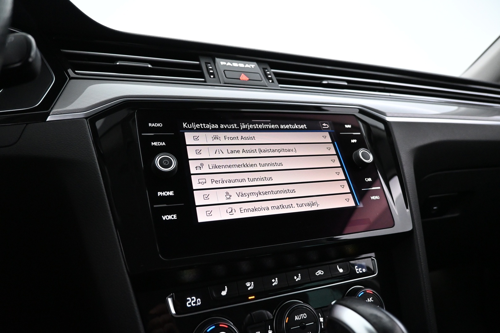 VOLKSWAGEN Passat 2020