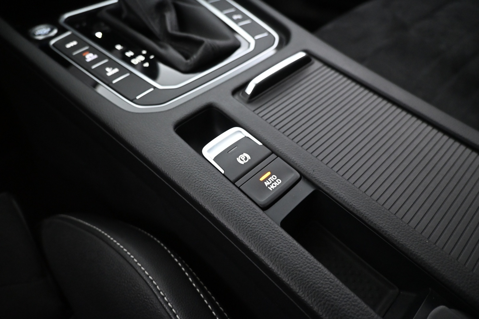 VOLKSWAGEN Passat 2020