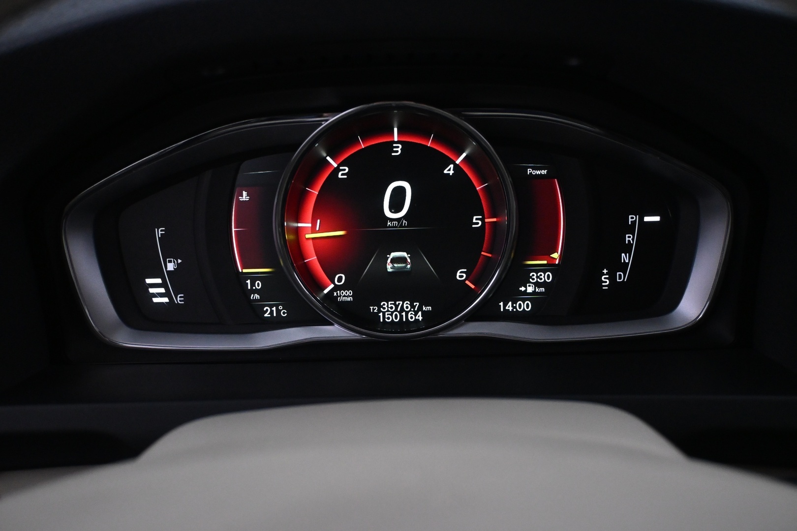 VOLVO V60 Cross Country 2017