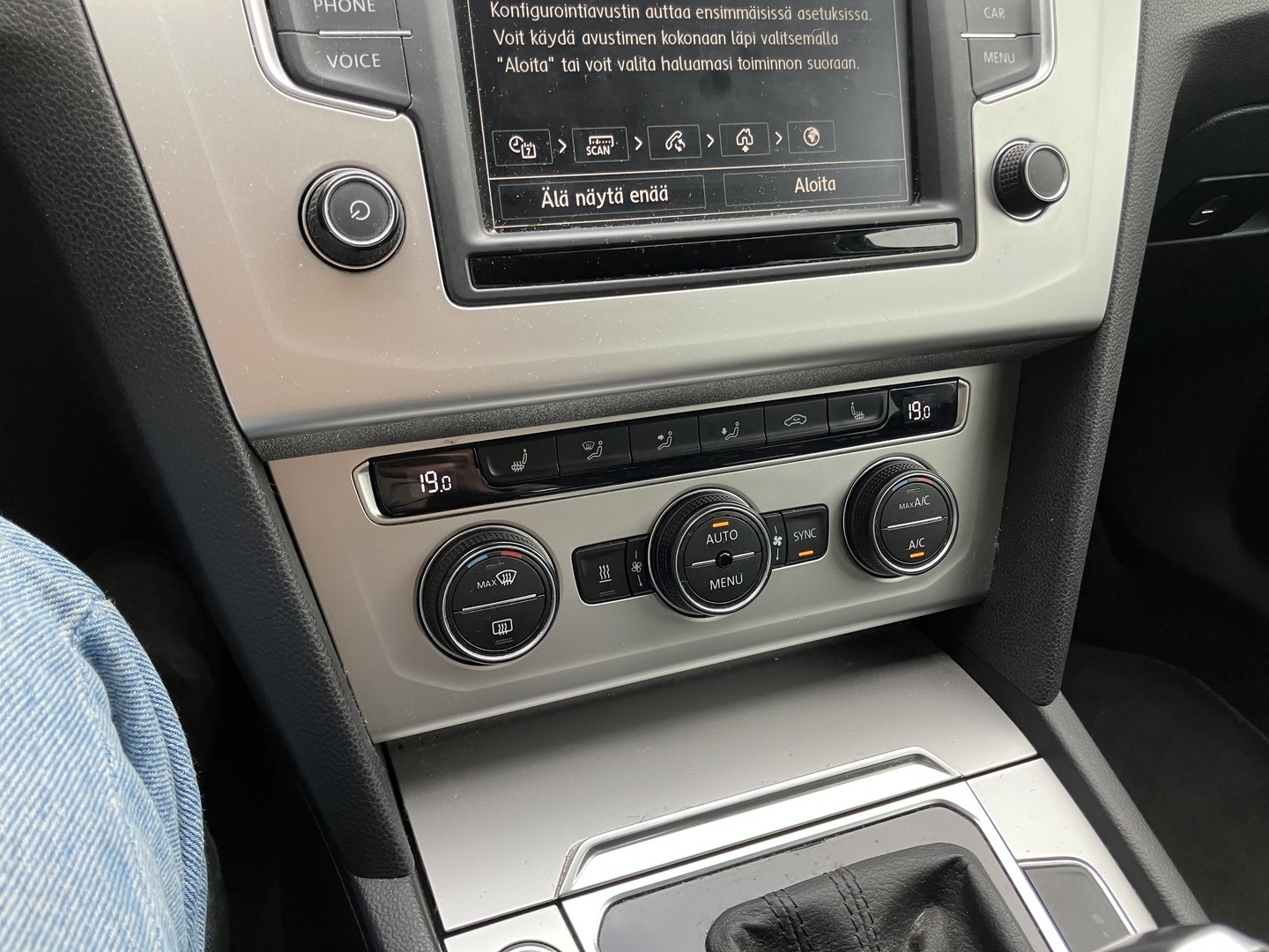 VOLKSWAGEN Passat 2017