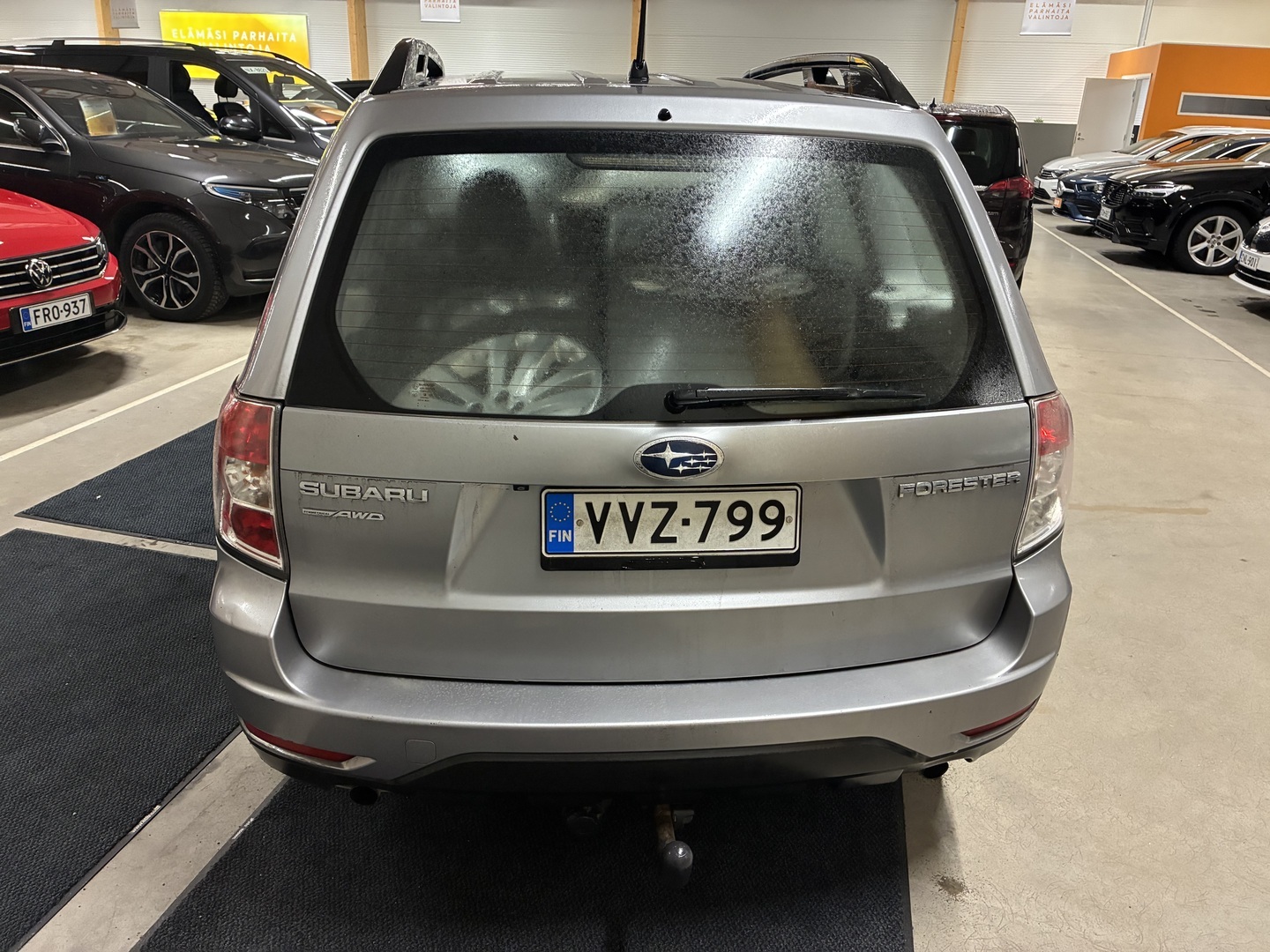 SUBARU Forester 2011