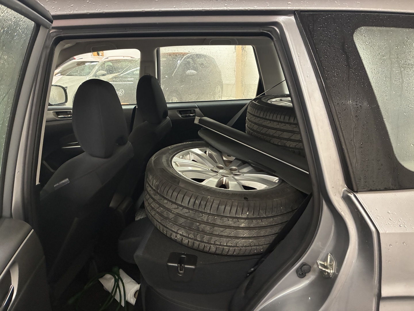 SUBARU Forester 2011