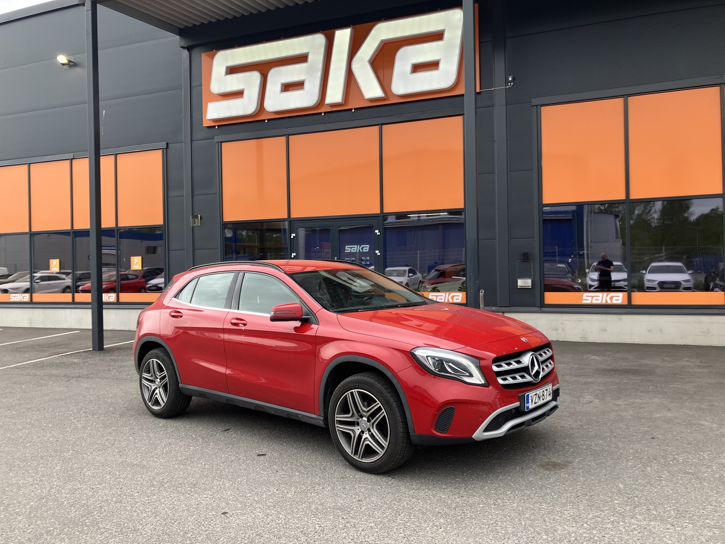MERCEDES-BENZ GLA 2018