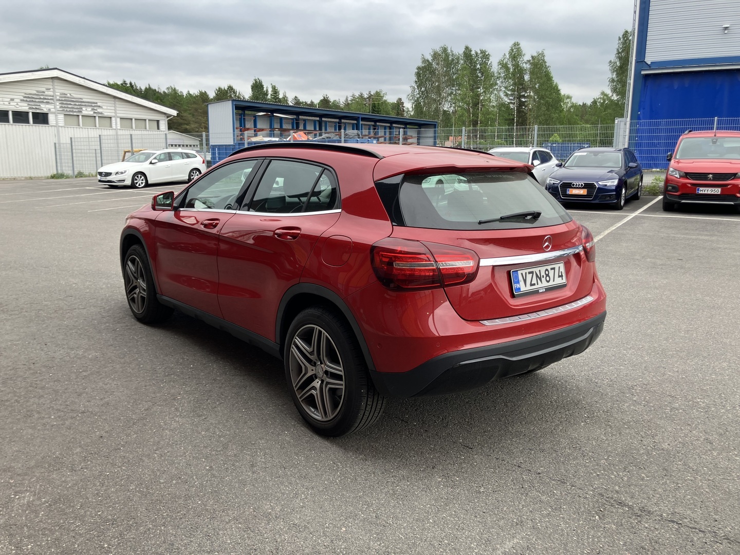 MERCEDES-BENZ GLA 2018