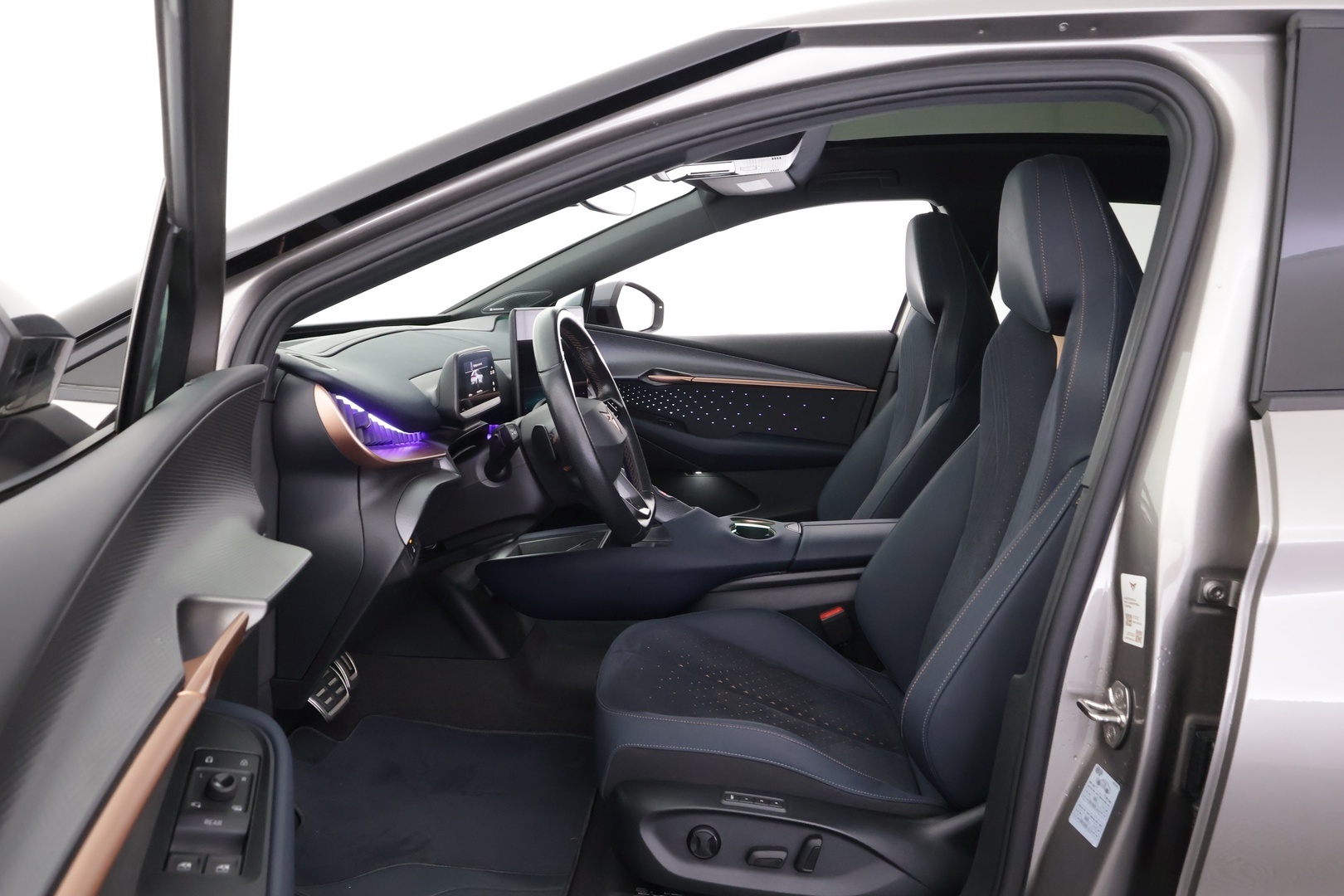 CUPRA Tavascan 2024