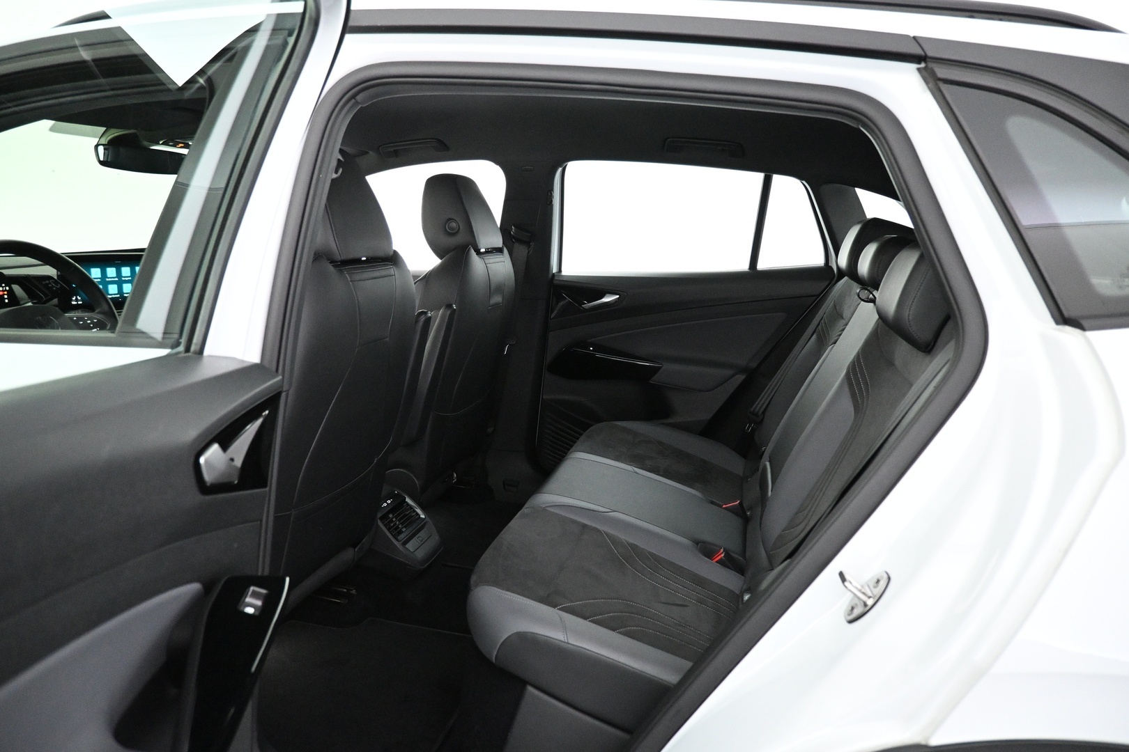 VOLKSWAGEN ID.4 2023