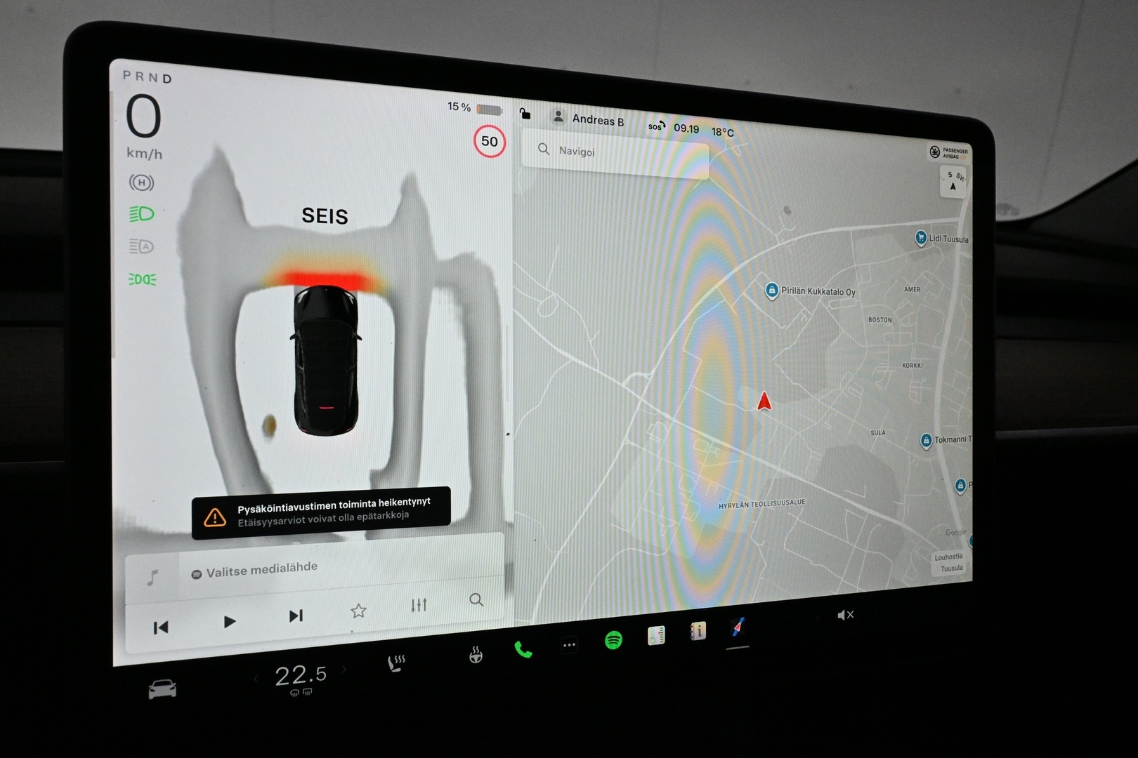 TESLA Model Y 2023
