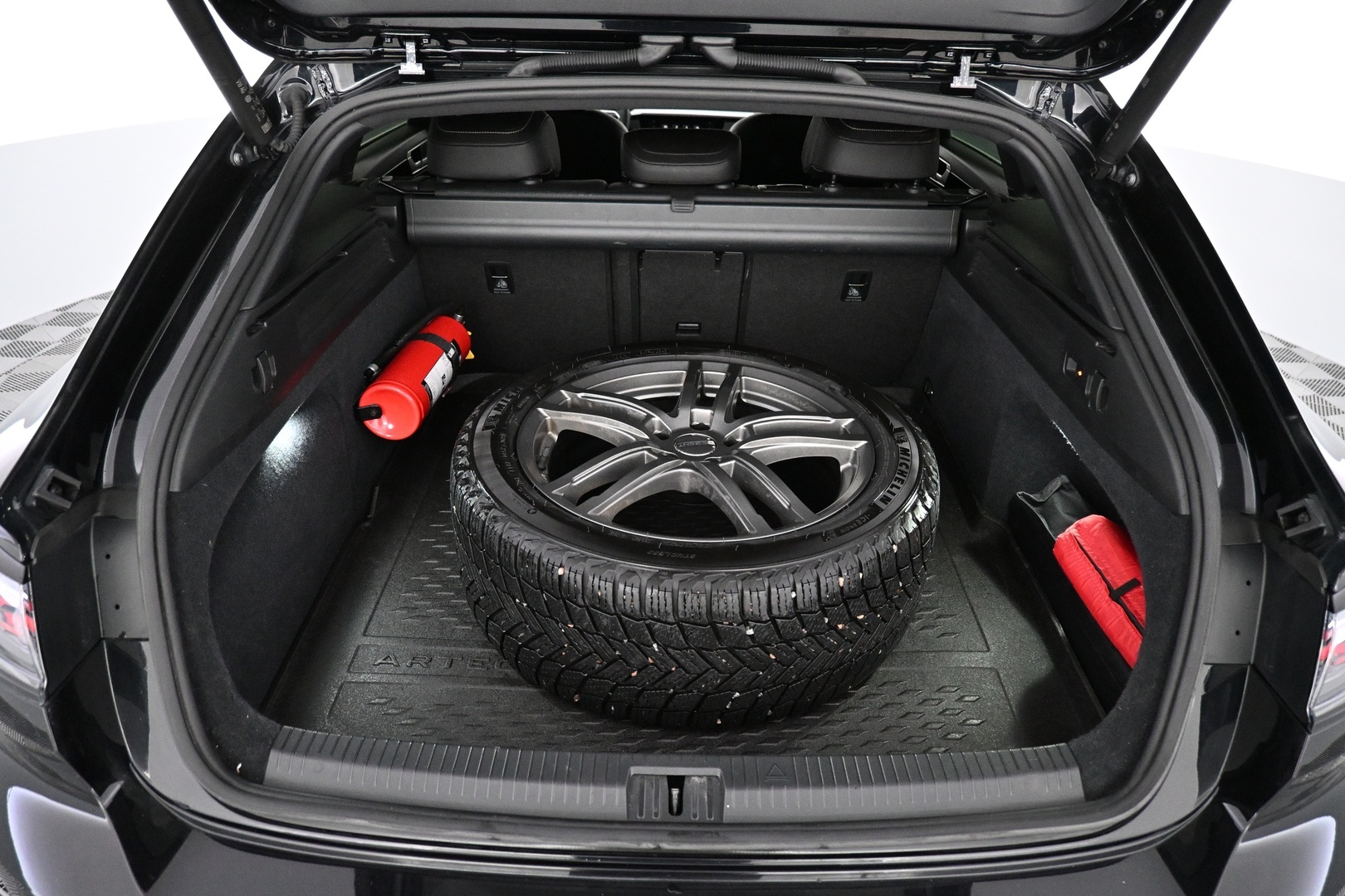 VOLKSWAGEN Arteon 2023