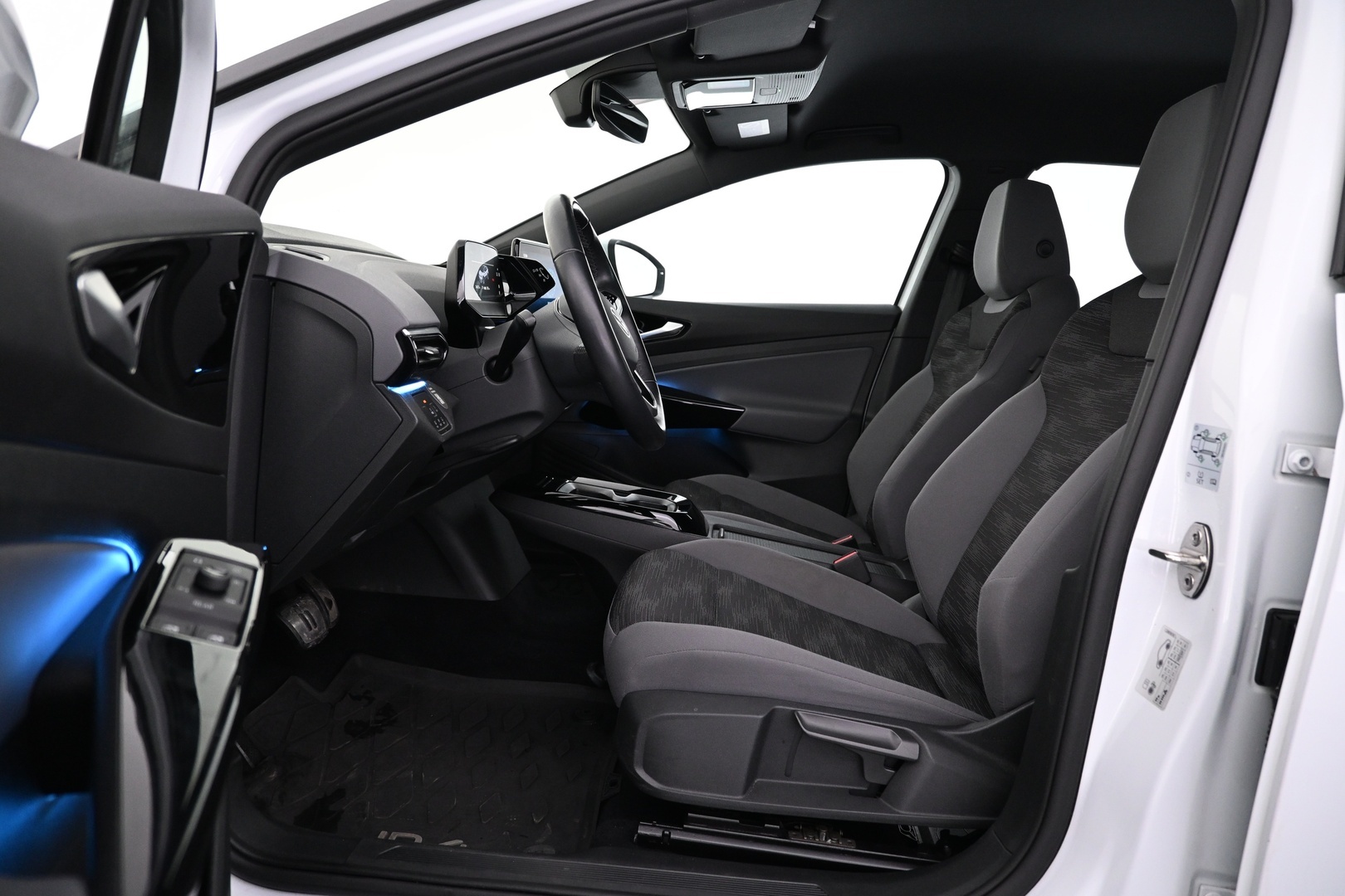 VOLKSWAGEN ID.4 2023