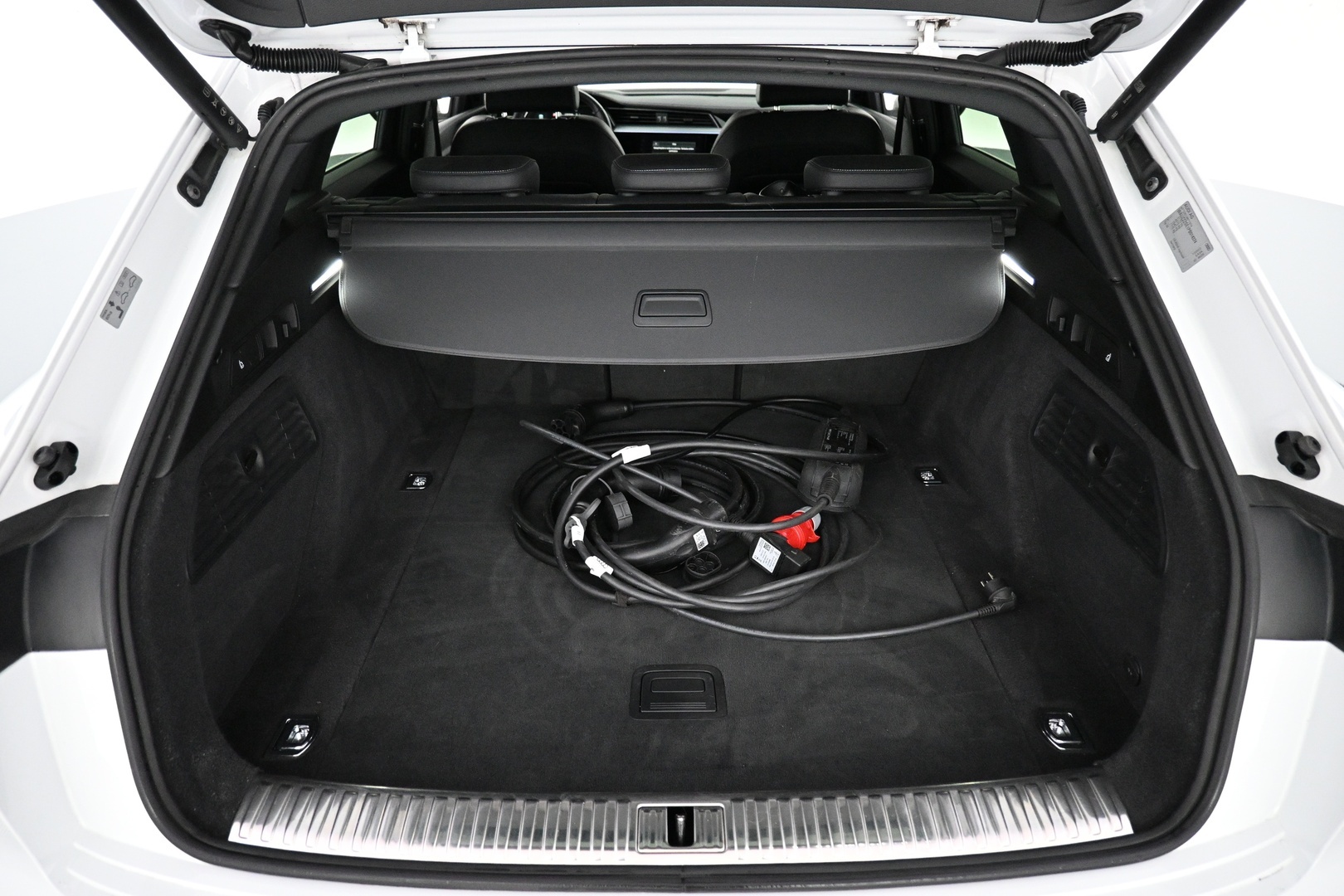 AUDI e-tron 2023