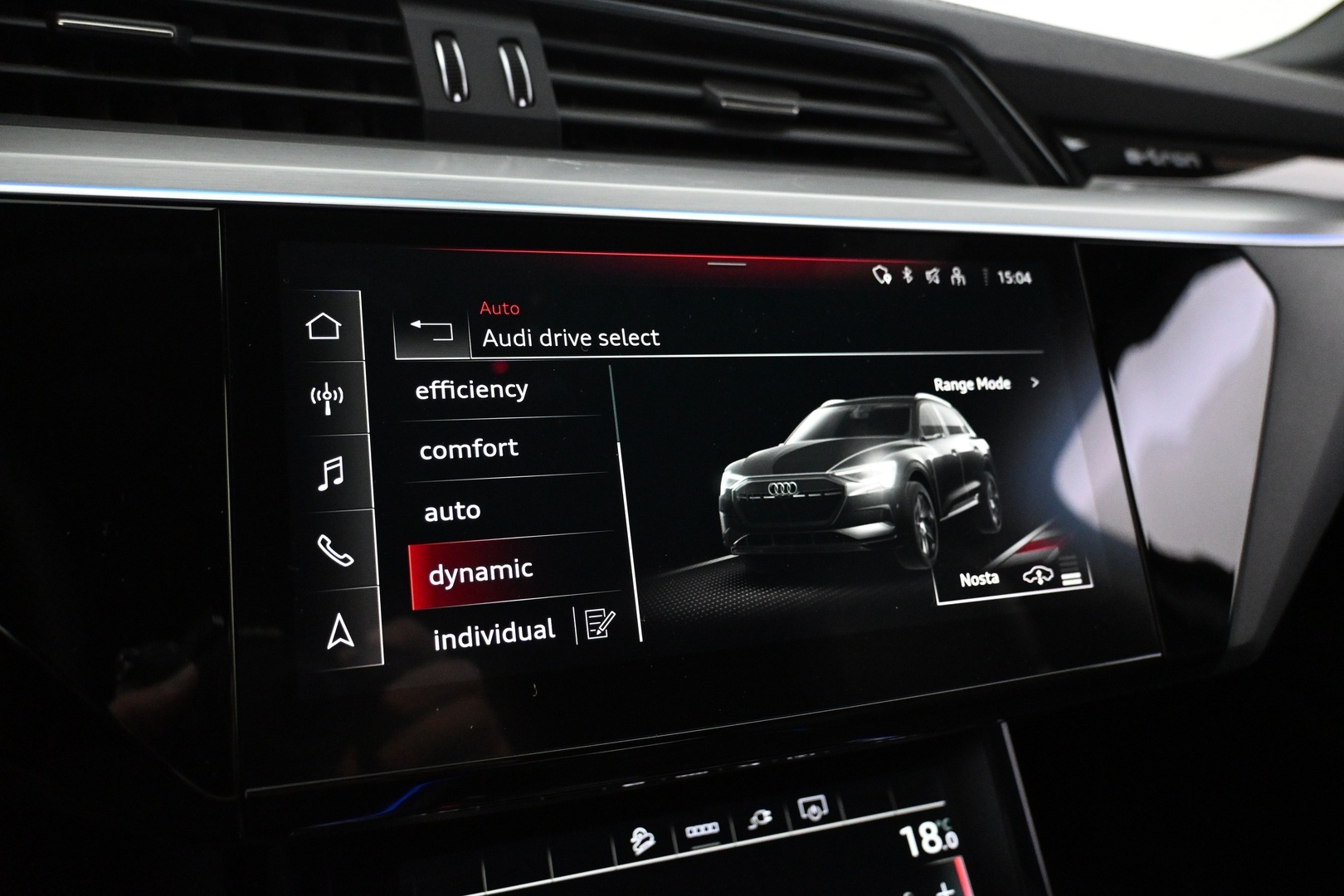 AUDI e-tron 2023