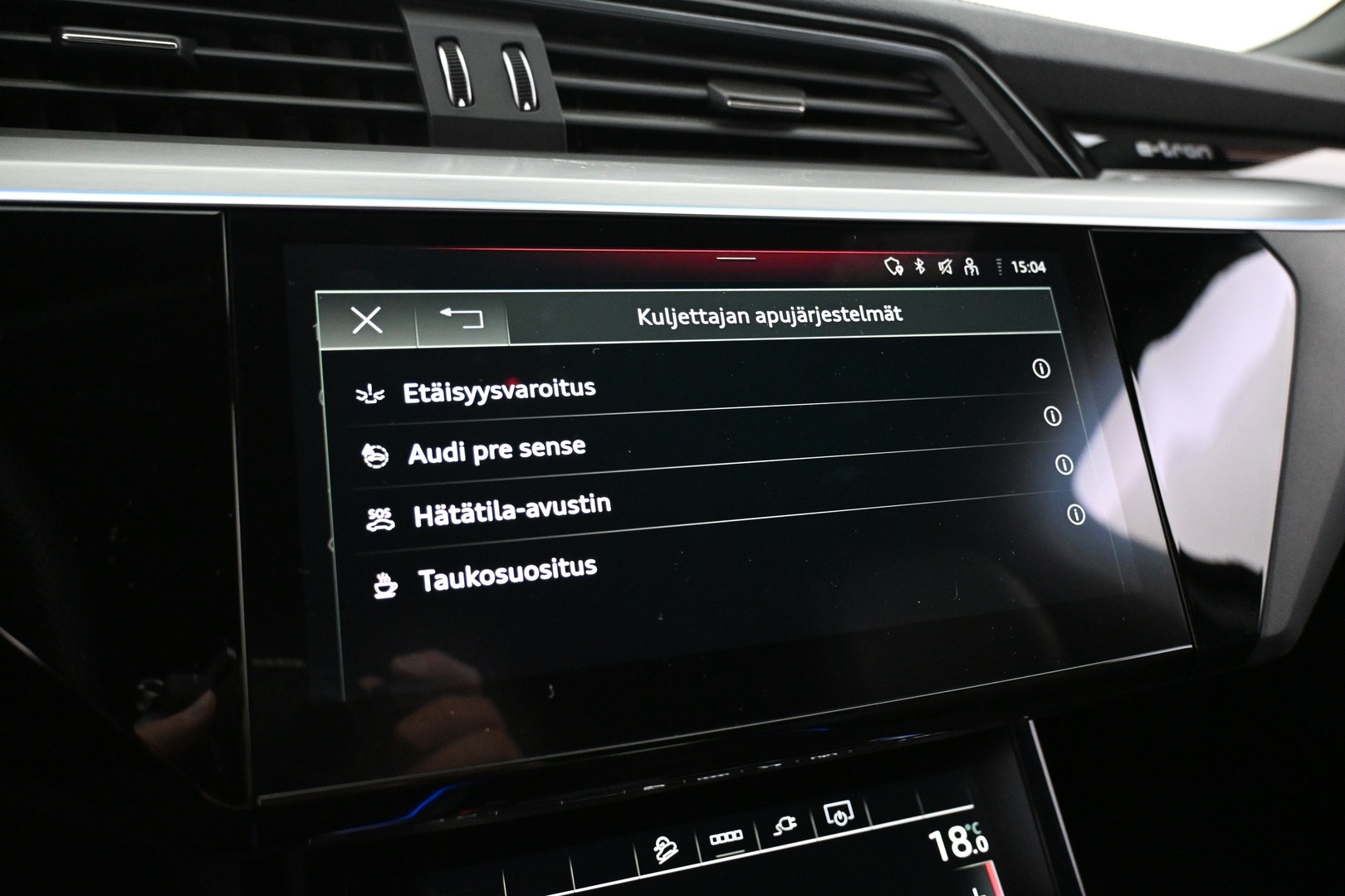 AUDI e-tron 2023