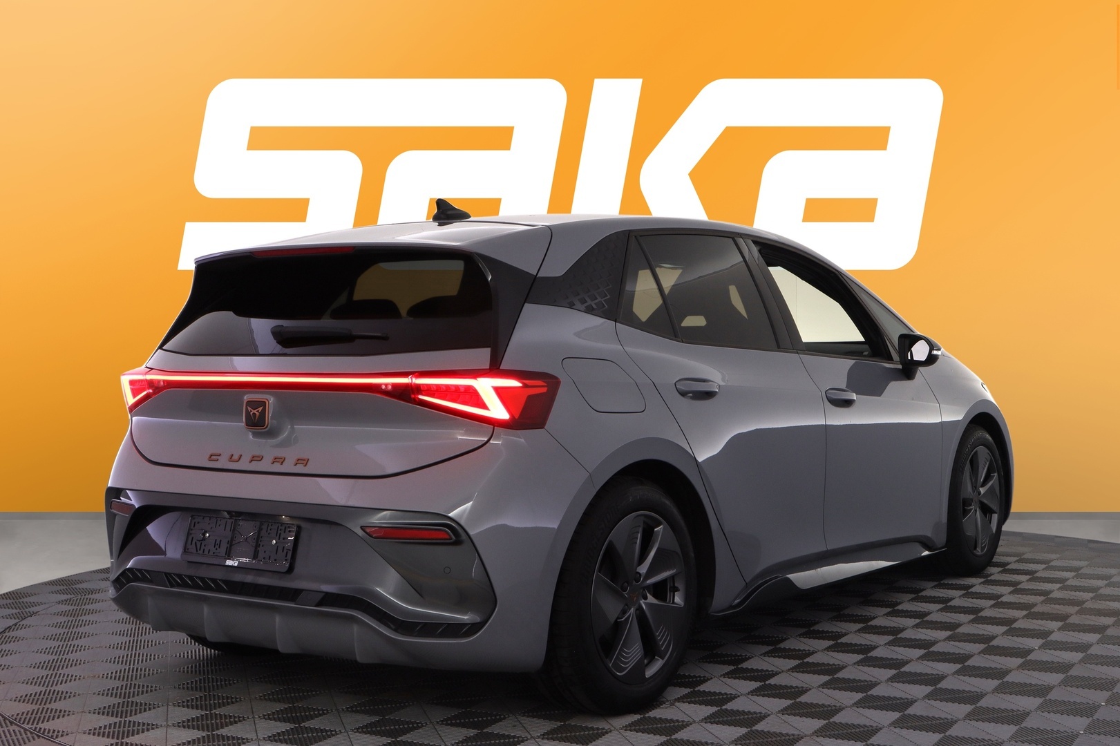 CUPRA Born 2022
