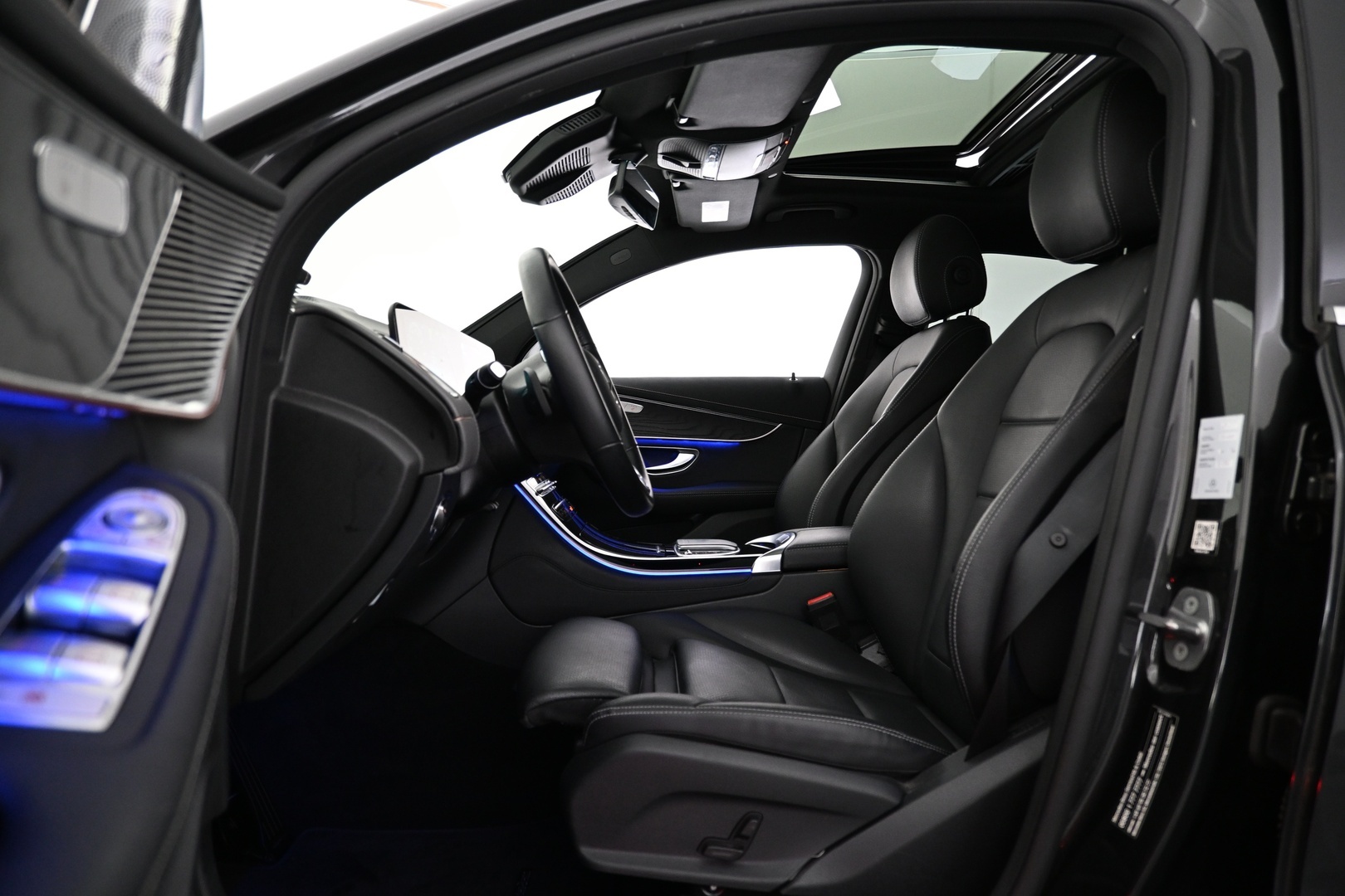 MERCEDES-BENZ EQC 2021