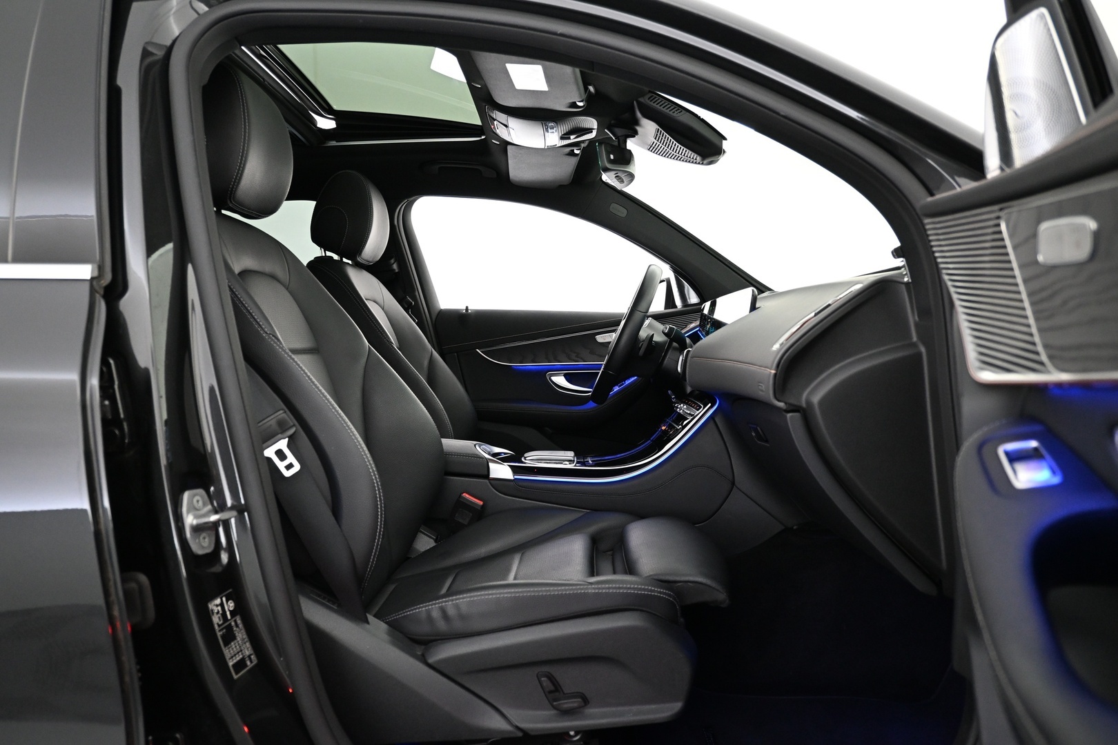 MERCEDES-BENZ EQC 2021