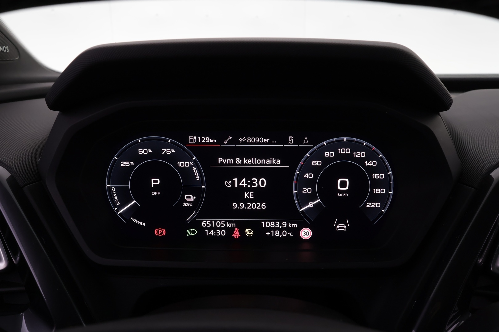 AUDI Q4 e-tron 2022