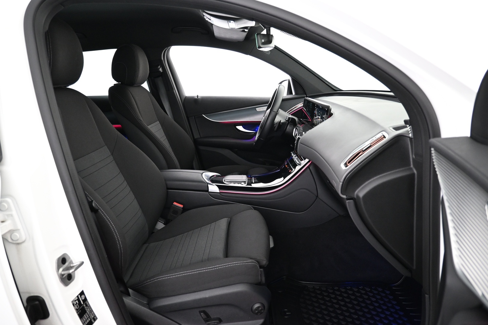 MERCEDES-BENZ EQC 2021