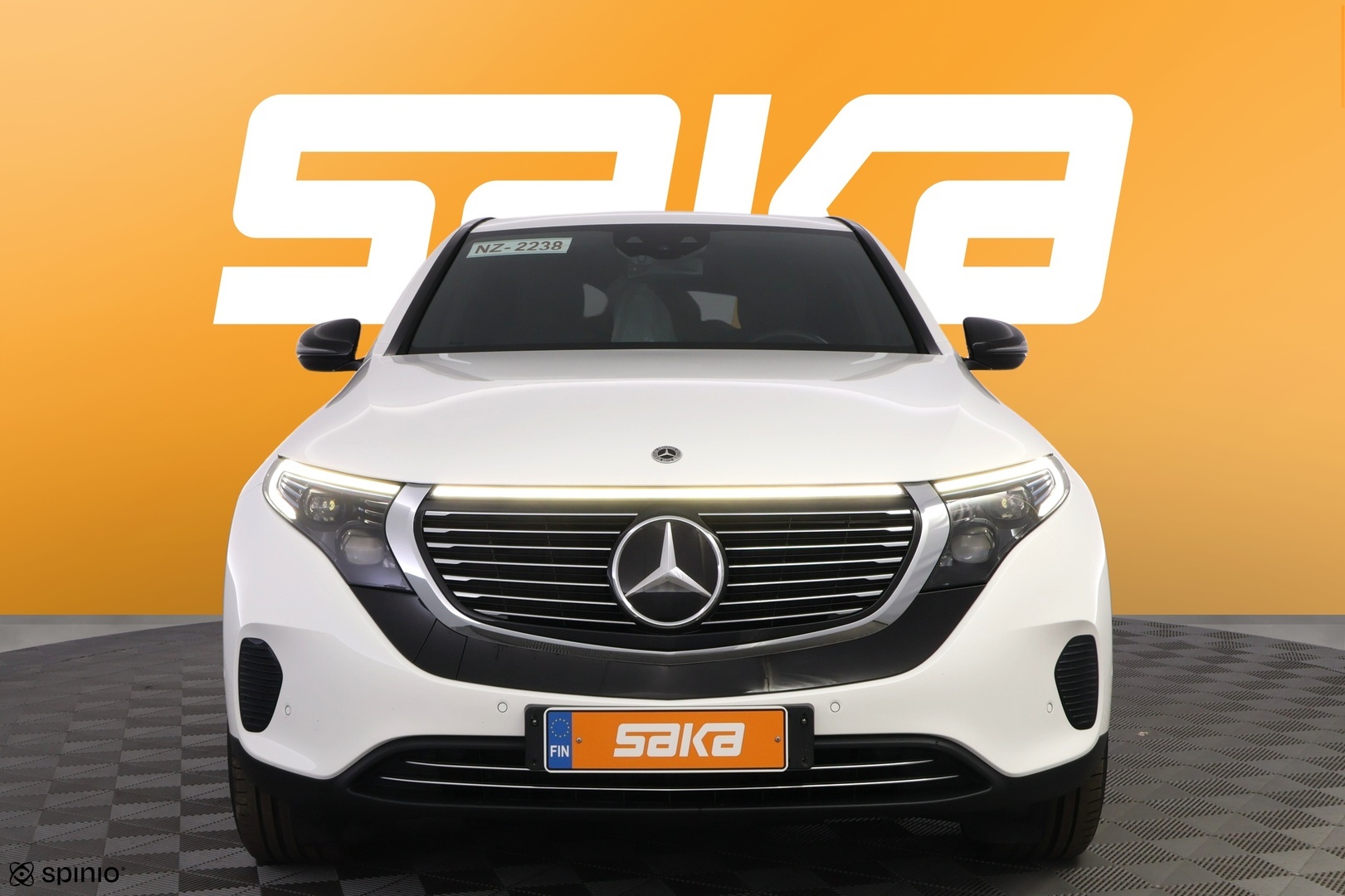 MERCEDES-BENZ EQC 2021