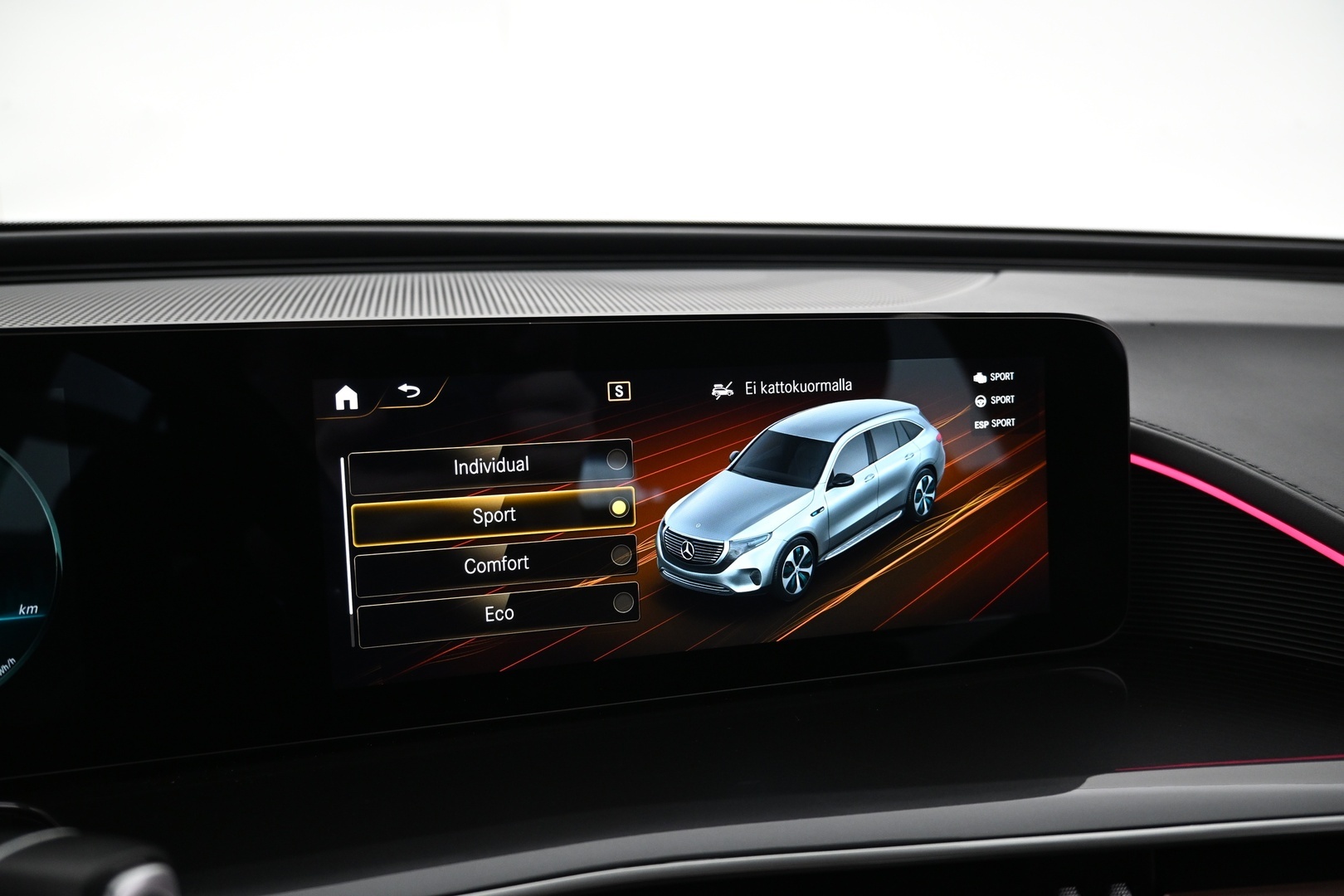 MERCEDES-BENZ EQC 2021