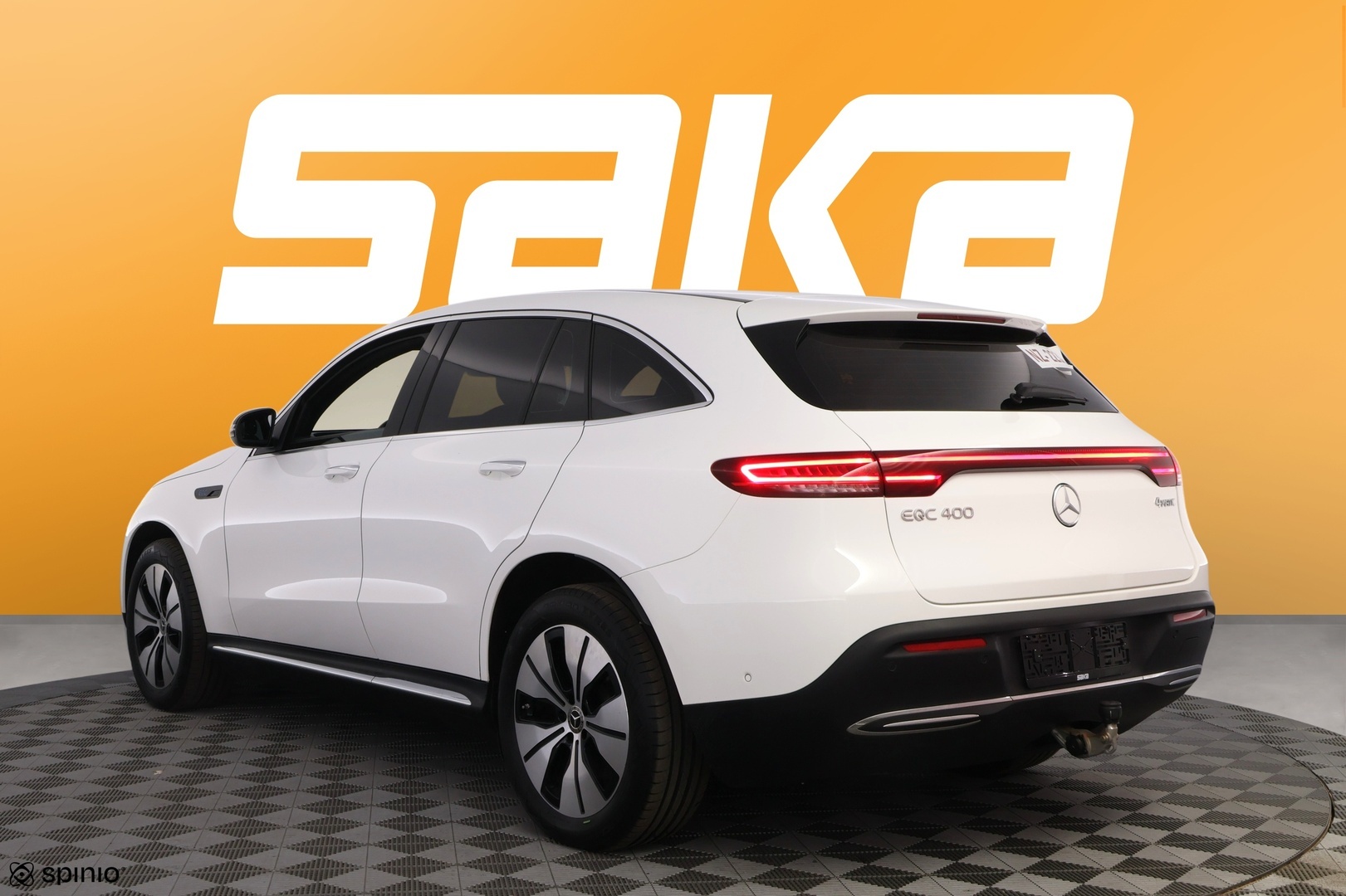 MERCEDES-BENZ EQC 2021