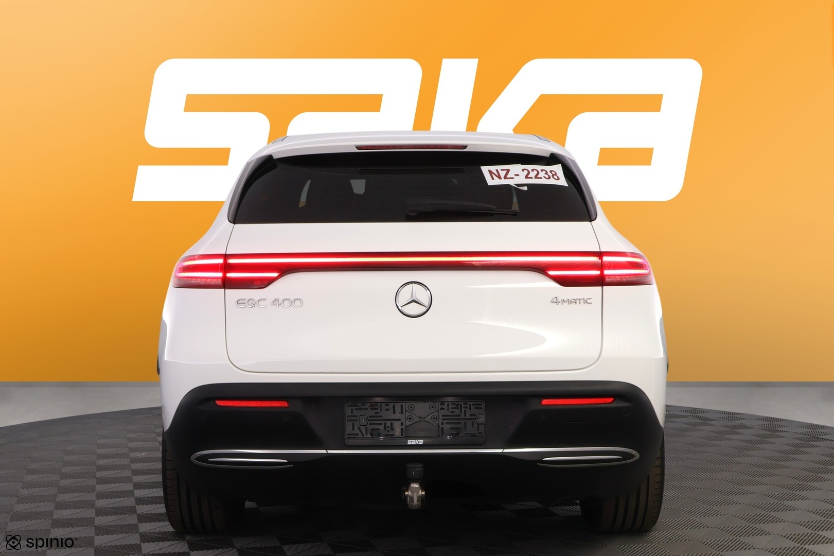 MERCEDES-BENZ EQC 2021