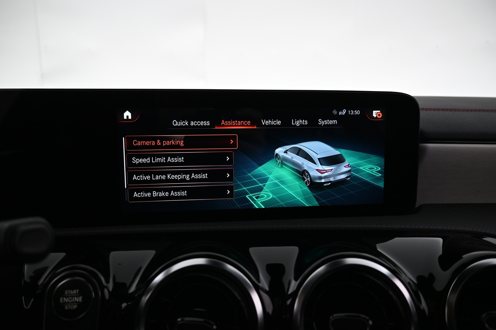 MERCEDES-BENZ CLA 2023