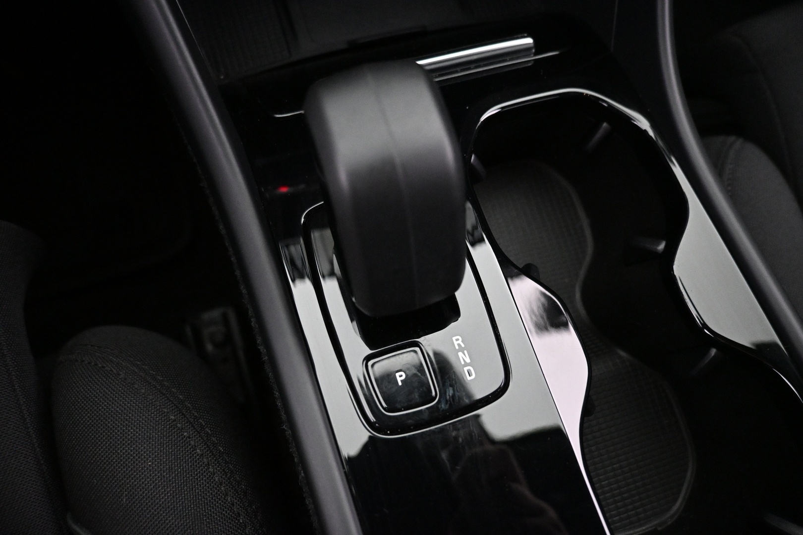 VOLVO C40 2023
