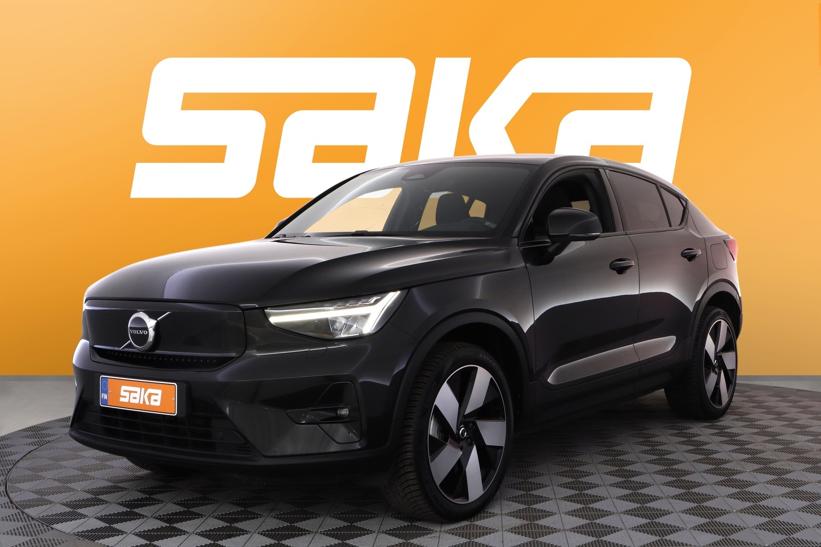 VOLVO C40 2023