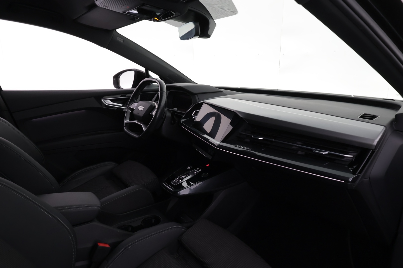 AUDI Q4 e-tron 2023