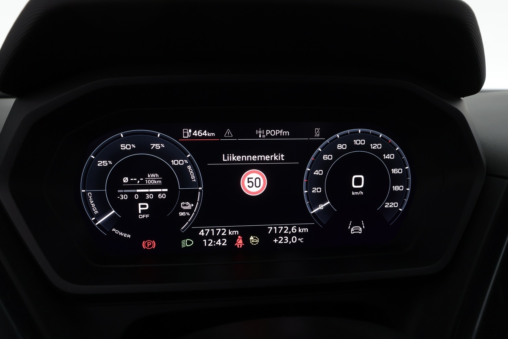 AUDI Q4 e-tron 2023