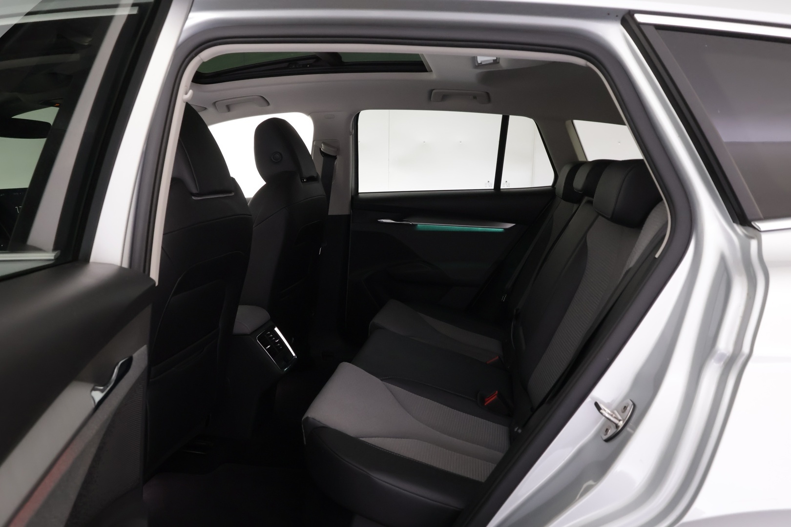 SKODA Enyaq 2022