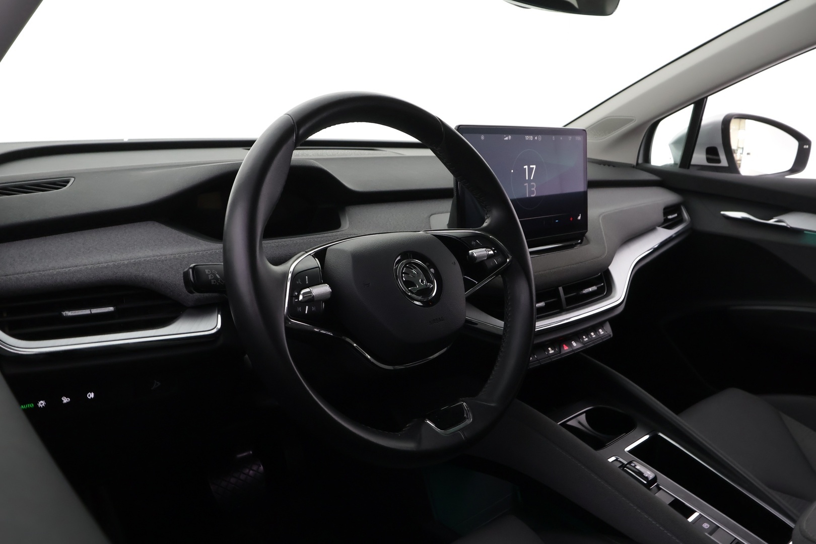 SKODA Enyaq 2022
