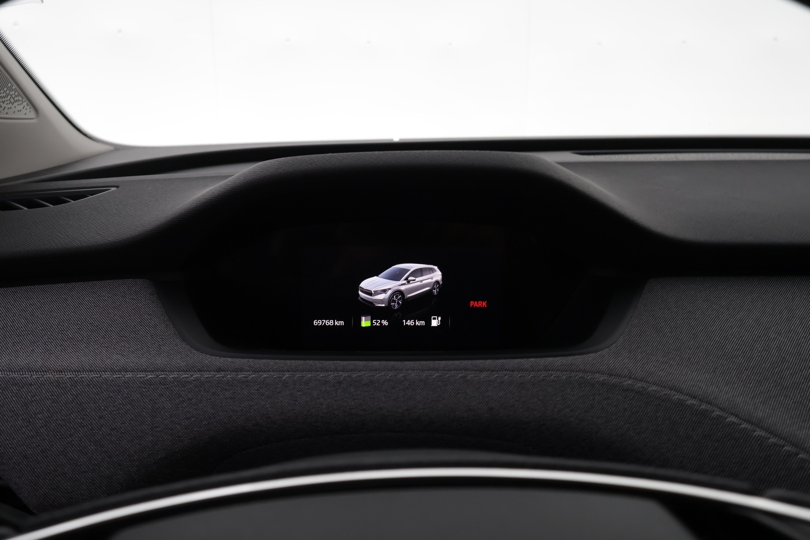SKODA Enyaq 2022