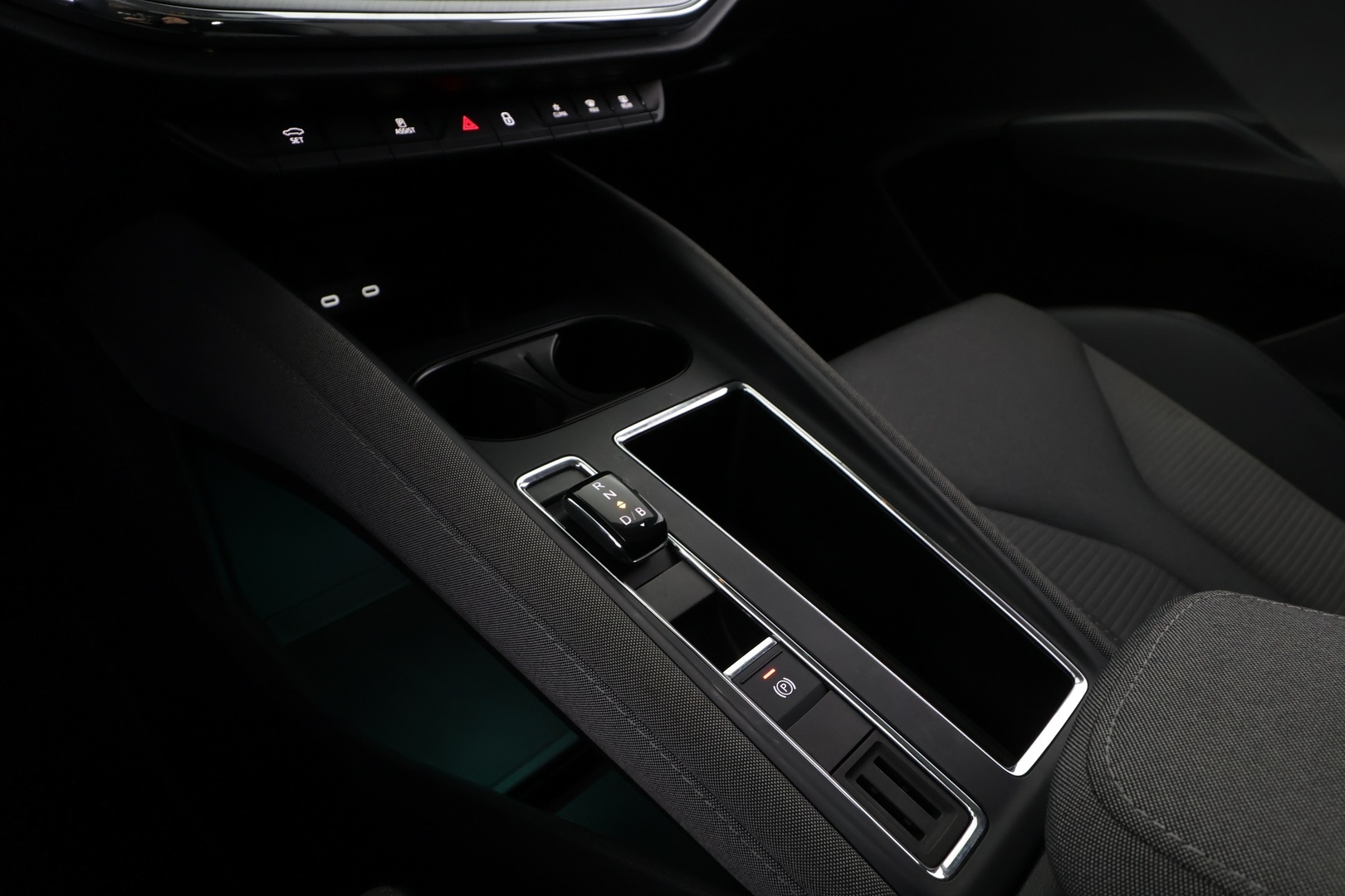 SKODA Enyaq 2022
