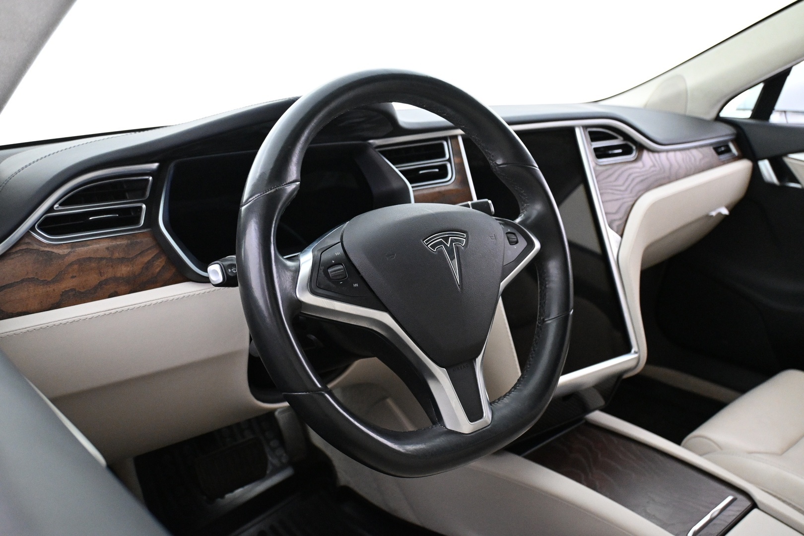 TESLA Model S 2018