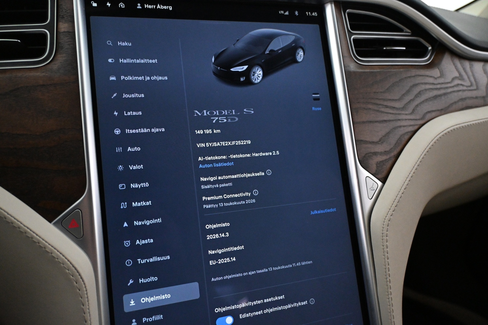 TESLA Model S 2018