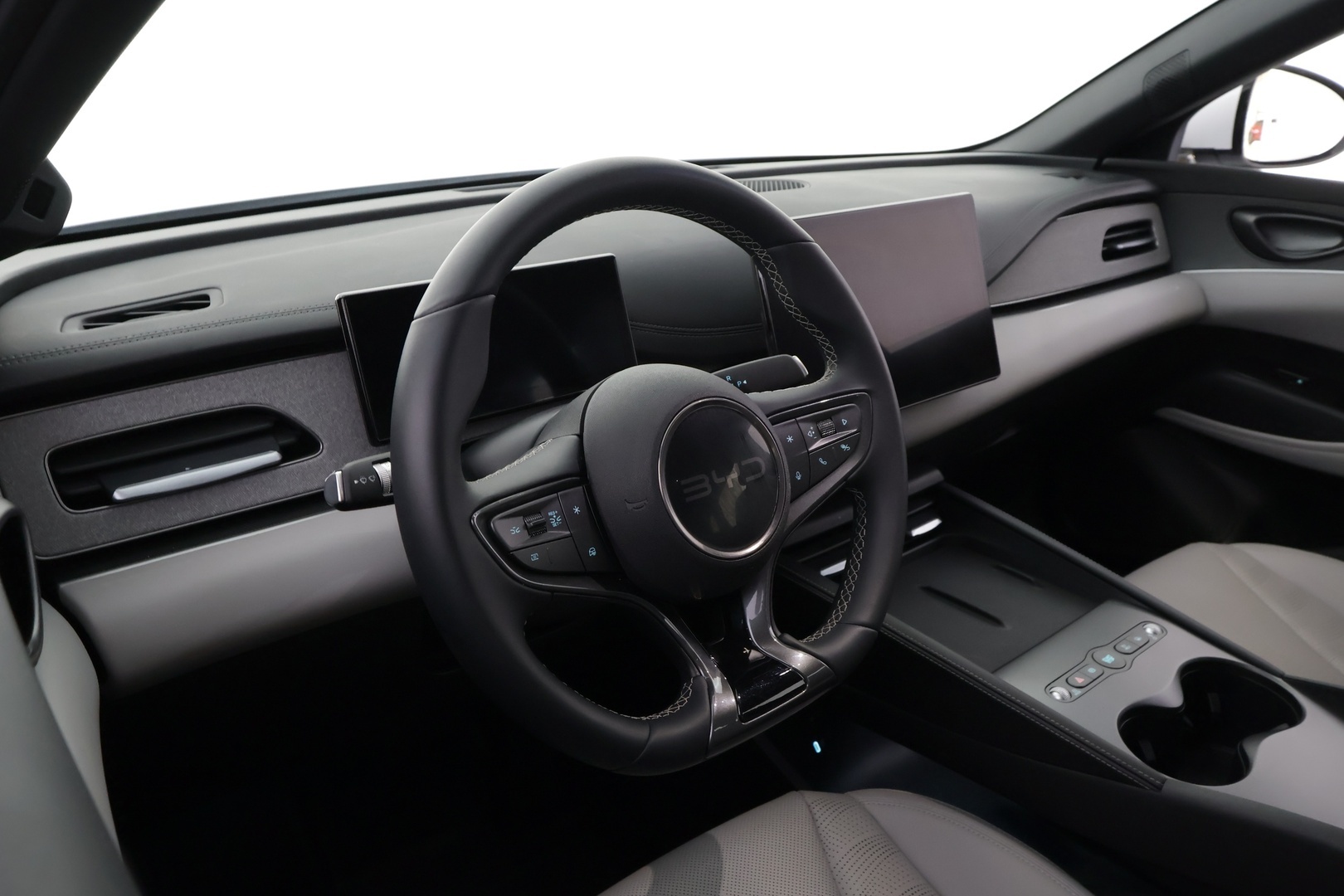 BYD Seal 6 DM-i 2025