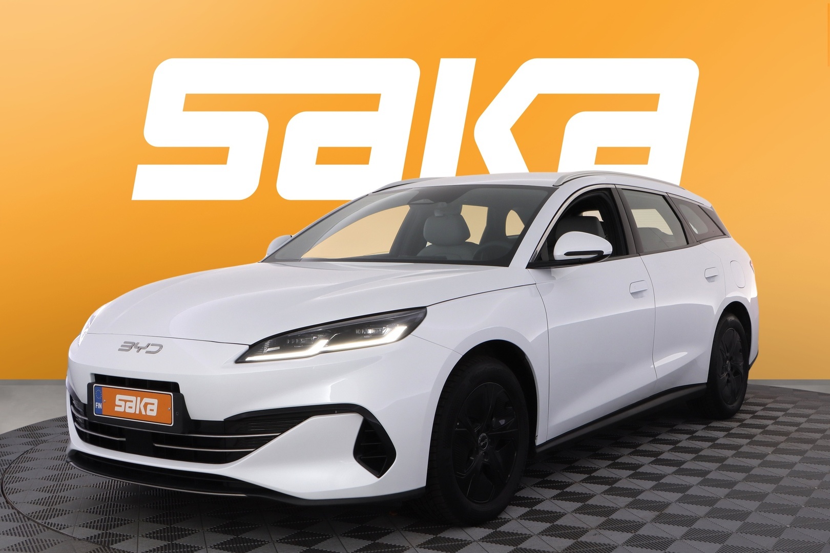 BYD Seal 6 DM-i 2025