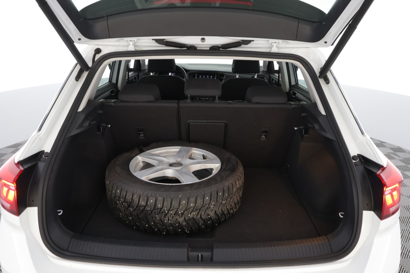 VOLKSWAGEN T-Roc 2019