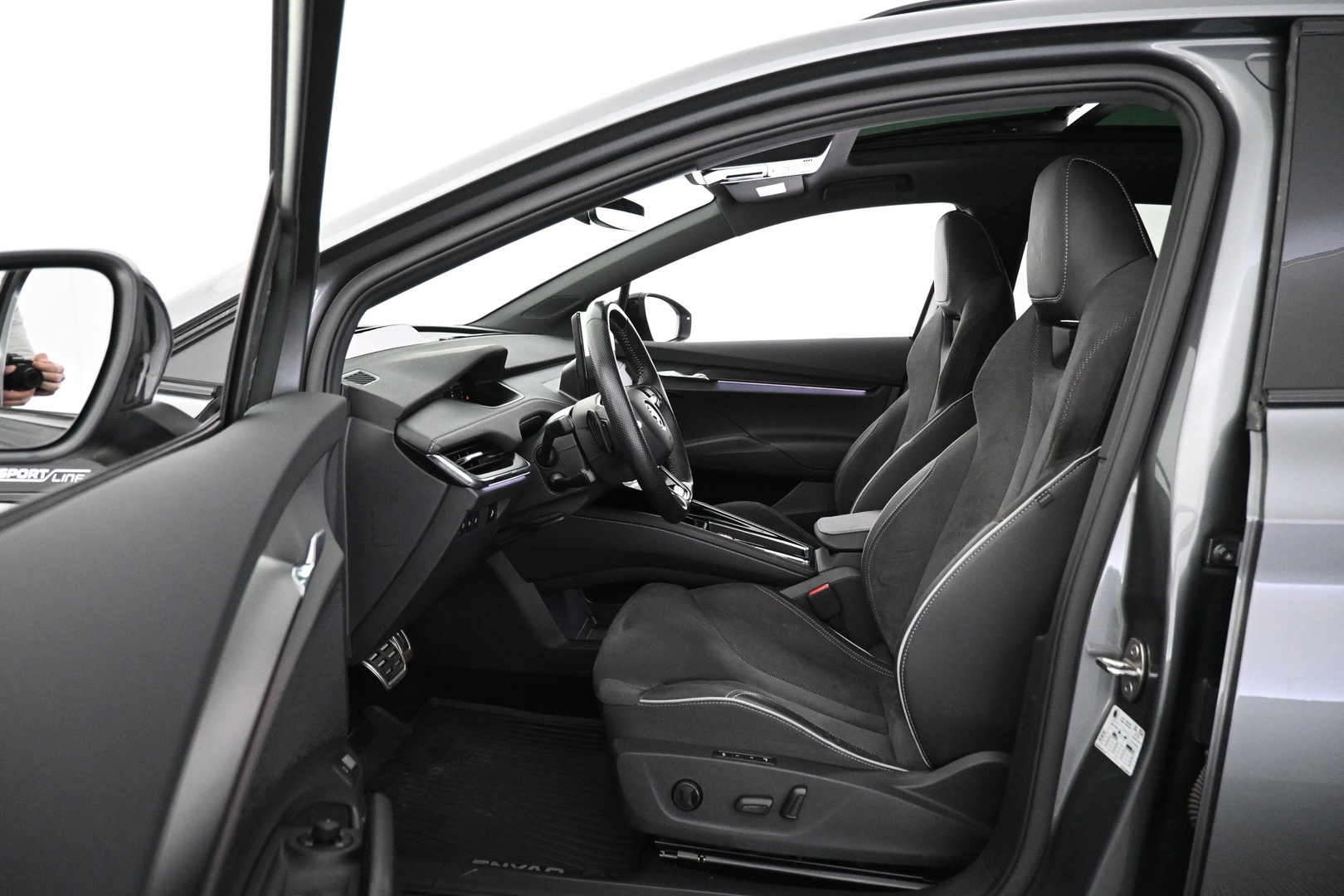SKODA Enyaq 2023