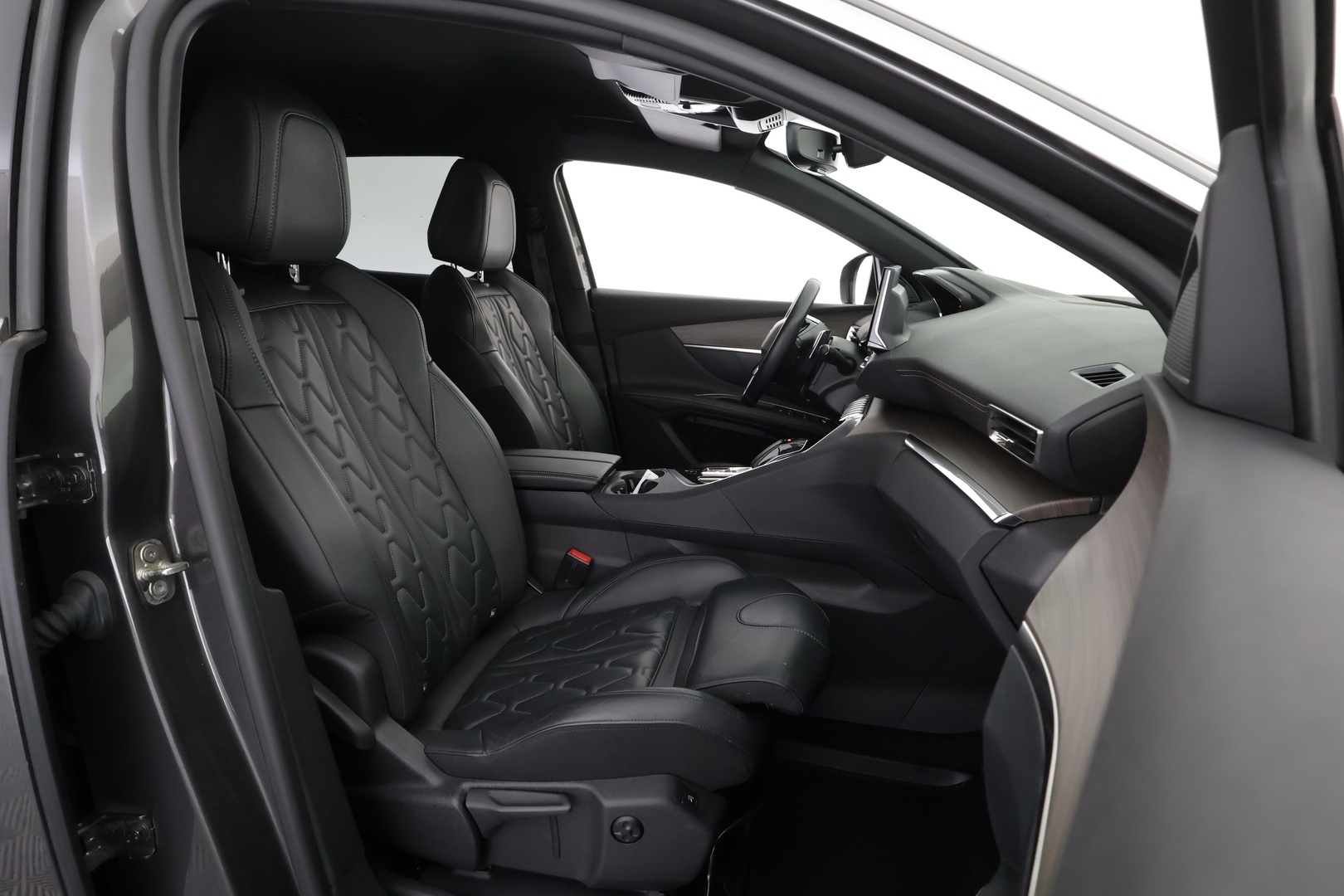PEUGEOT 3008 2021