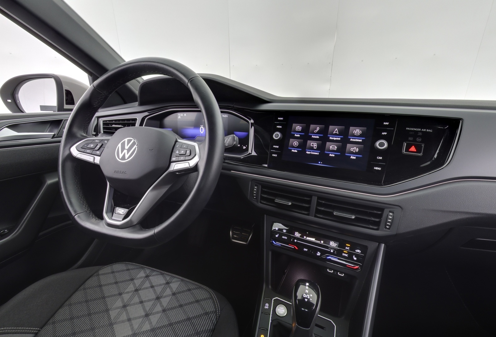 VOLKSWAGEN Taigo 2023