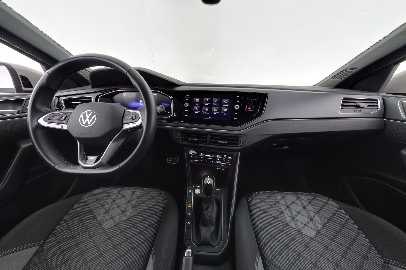 VOLKSWAGEN Taigo 2023