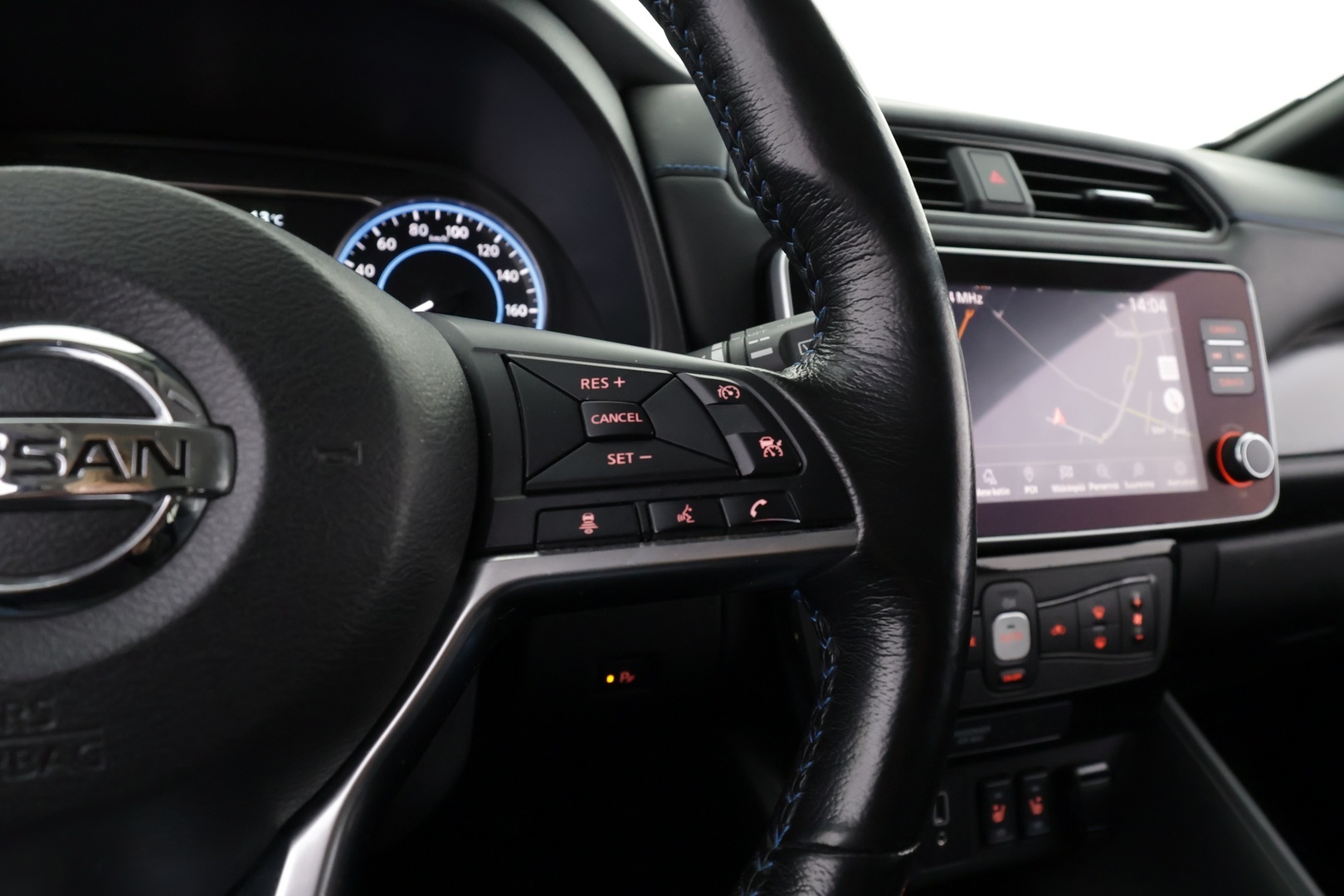 NISSAN Leaf 2020