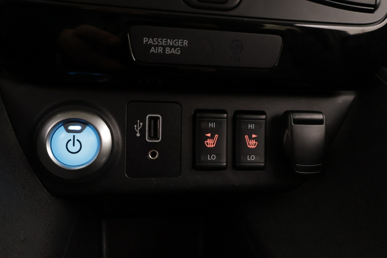 NISSAN Leaf 2020