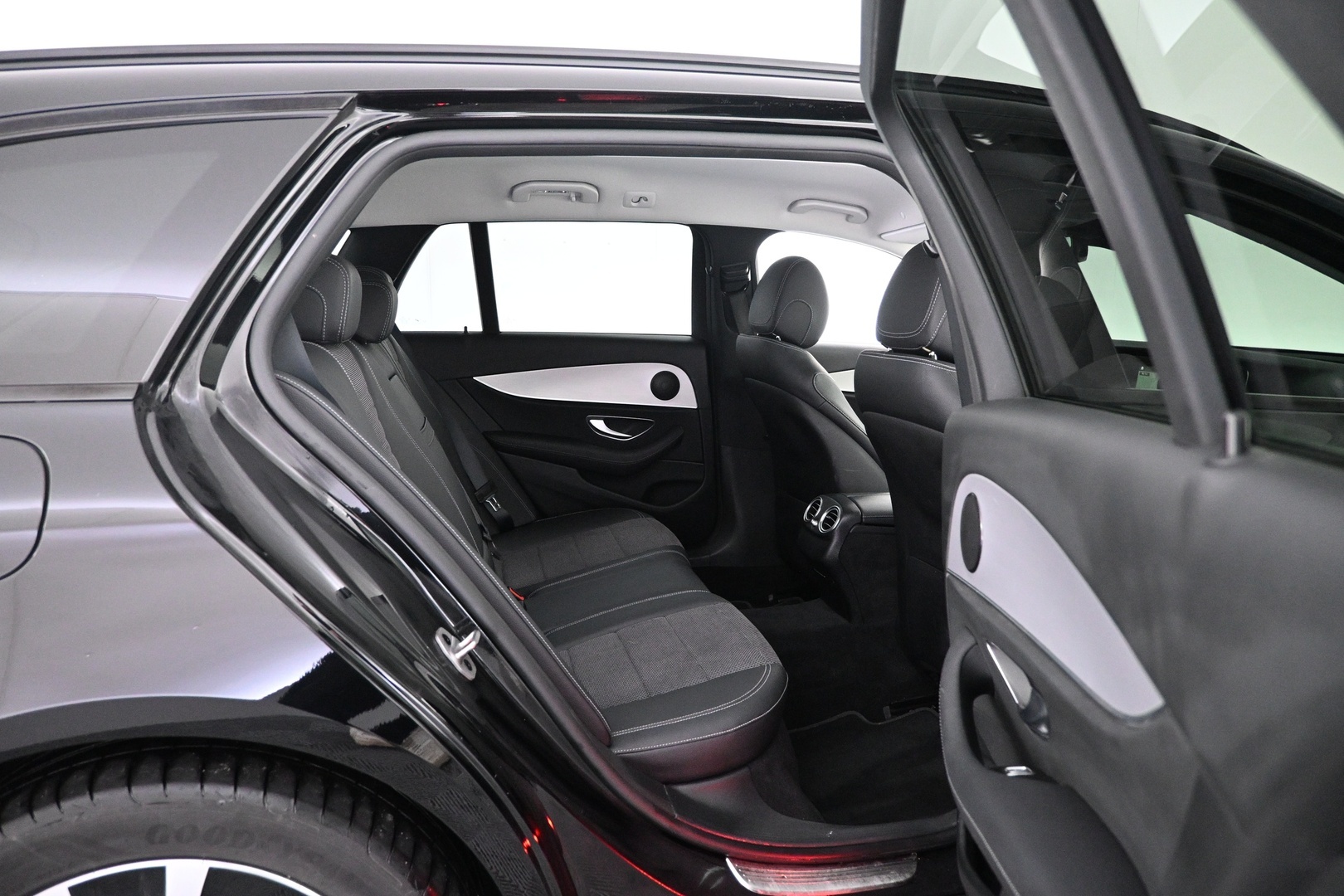 MERCEDES-BENZ E 2021