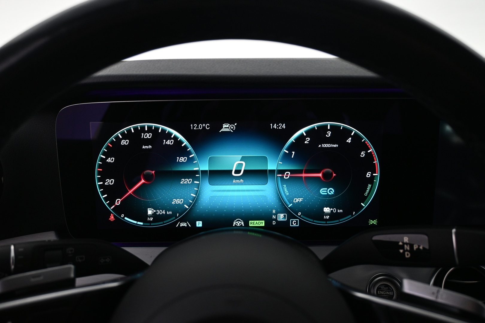 MERCEDES-BENZ E 2021