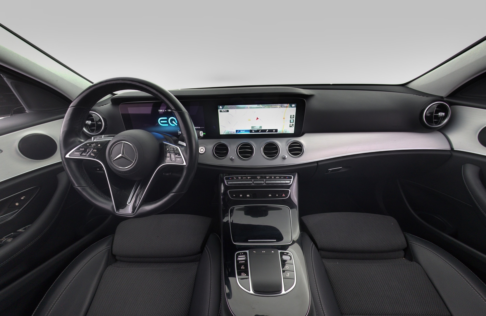 MERCEDES-BENZ E 2021