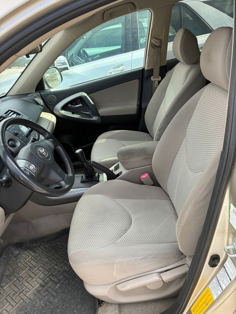 TOYOTA RAV4 2006